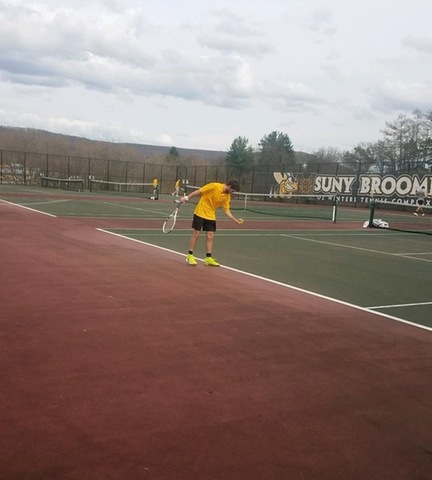 Broome player getting ready to serve