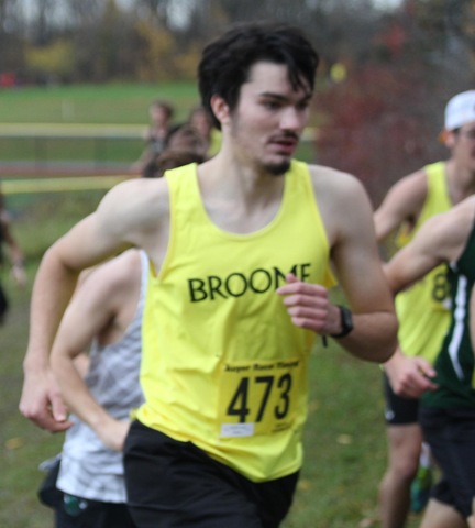 Broome XC runner in action