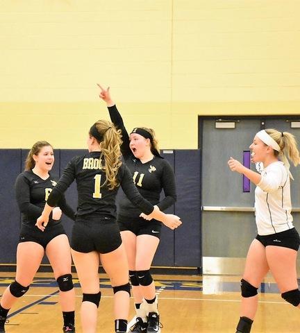 Broome players celebrating a point