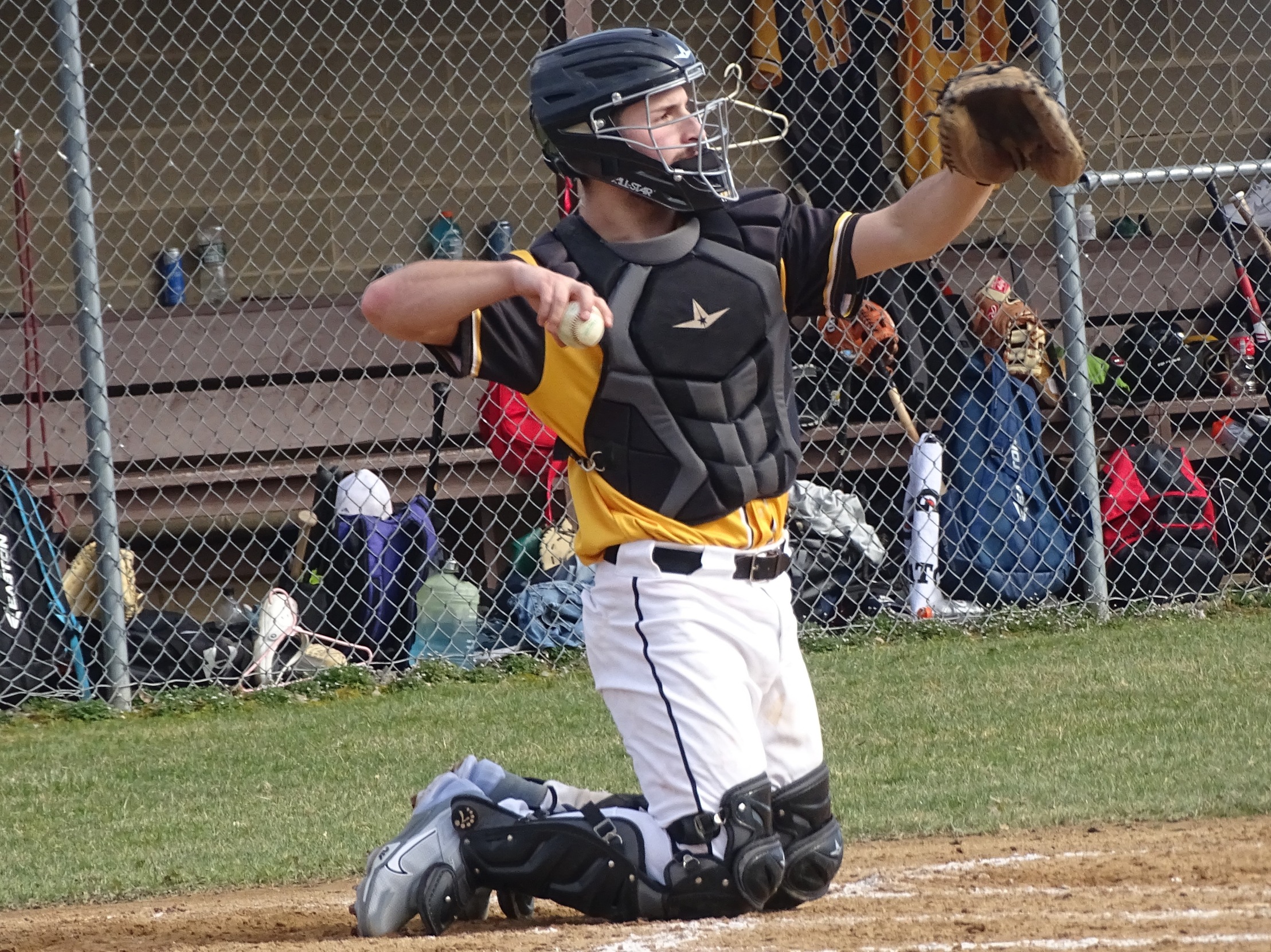 Broome catcher with the ball